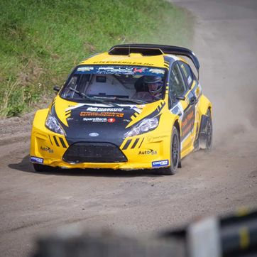 Henrik Krogstad i et race